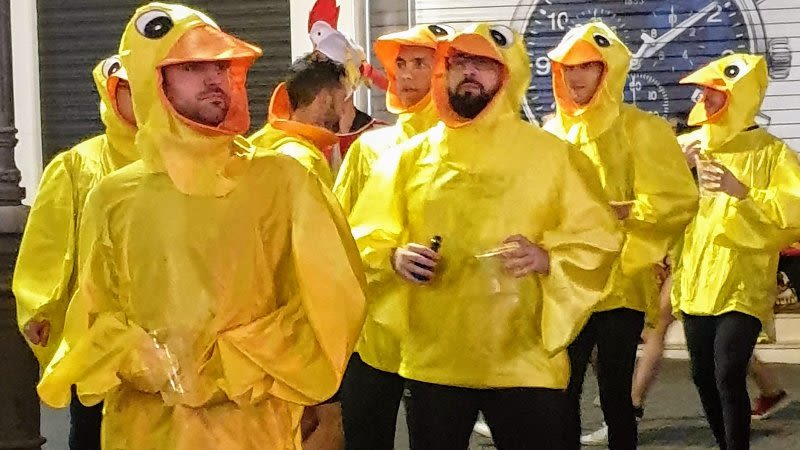 fiestas callejeras del carnaval de tenerife