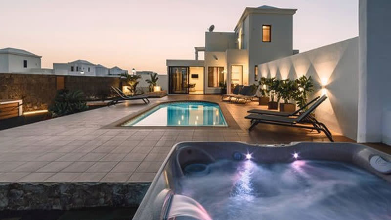 Villa deluxe yaiza vacaciones lanzarote