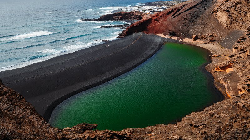 el golfo pueblo lanzarote